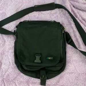 Mountain equipment, co-op, shoulder bag/purse
